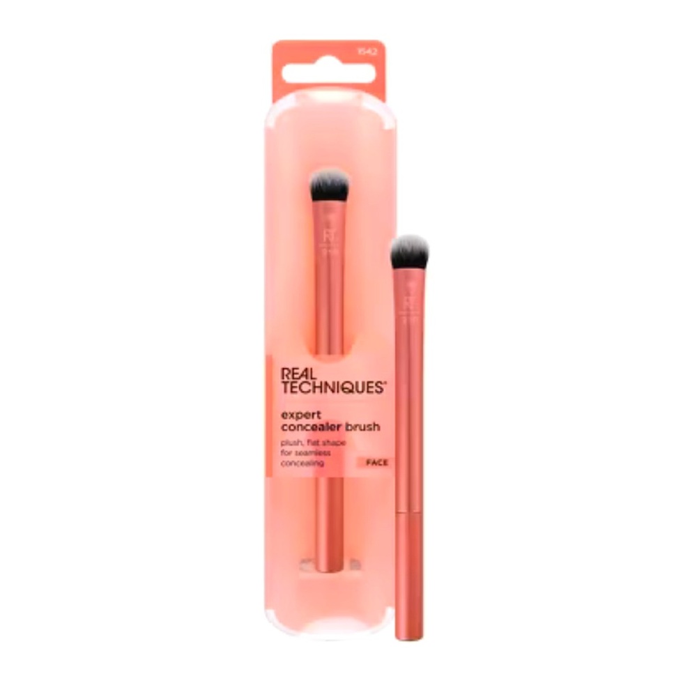 Real Techniques Expert Concealer Brush